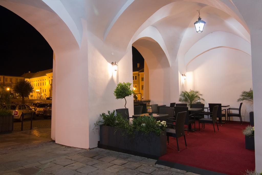 Hotel Boucek Kroměříž Dış mekan fotoğraf