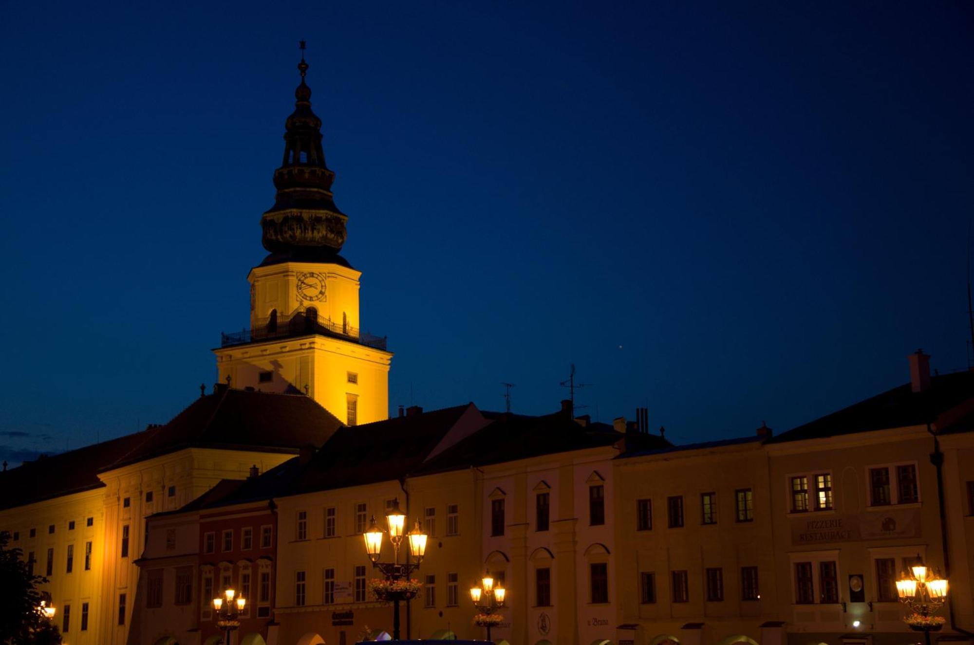 Hotel Boucek Kroměříž Dış mekan fotoğraf