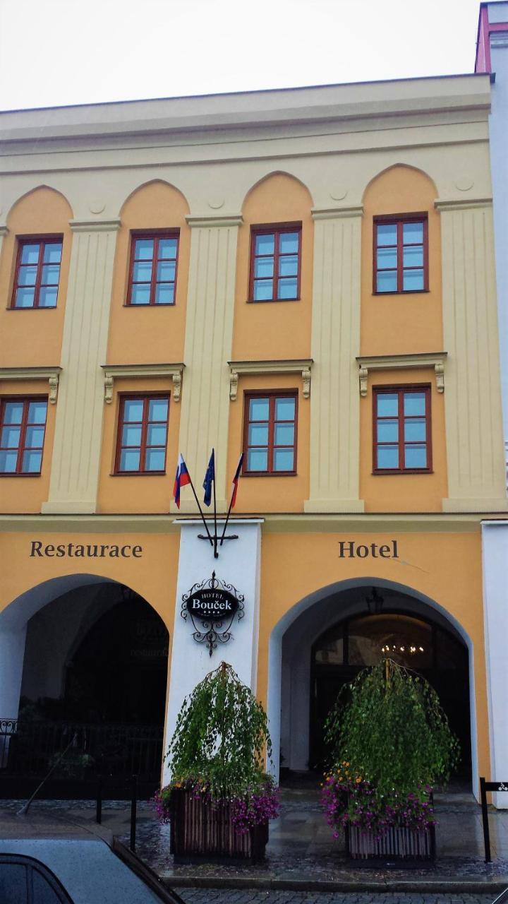 Hotel Boucek Kroměříž Dış mekan fotoğraf